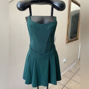 Chic Strapless Green Dress